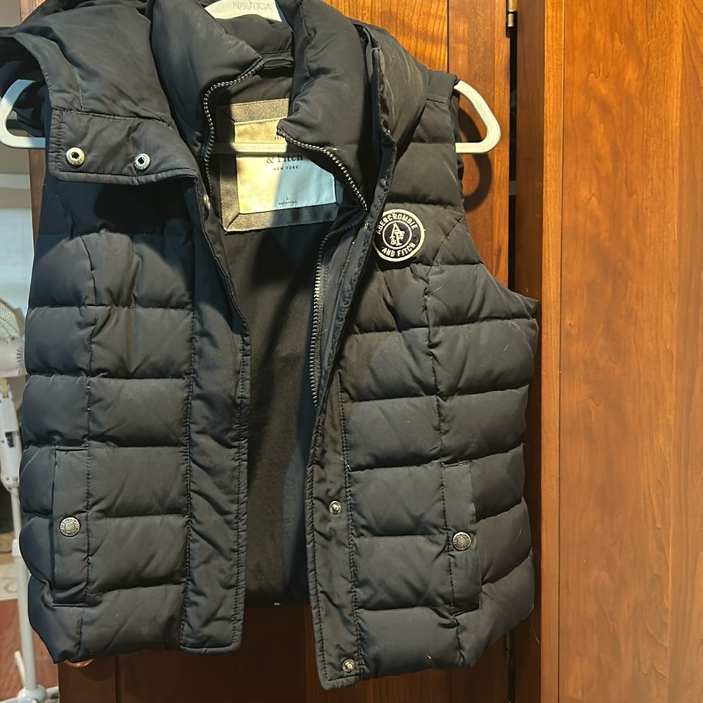 Abercrombie comfy cute vest with hood